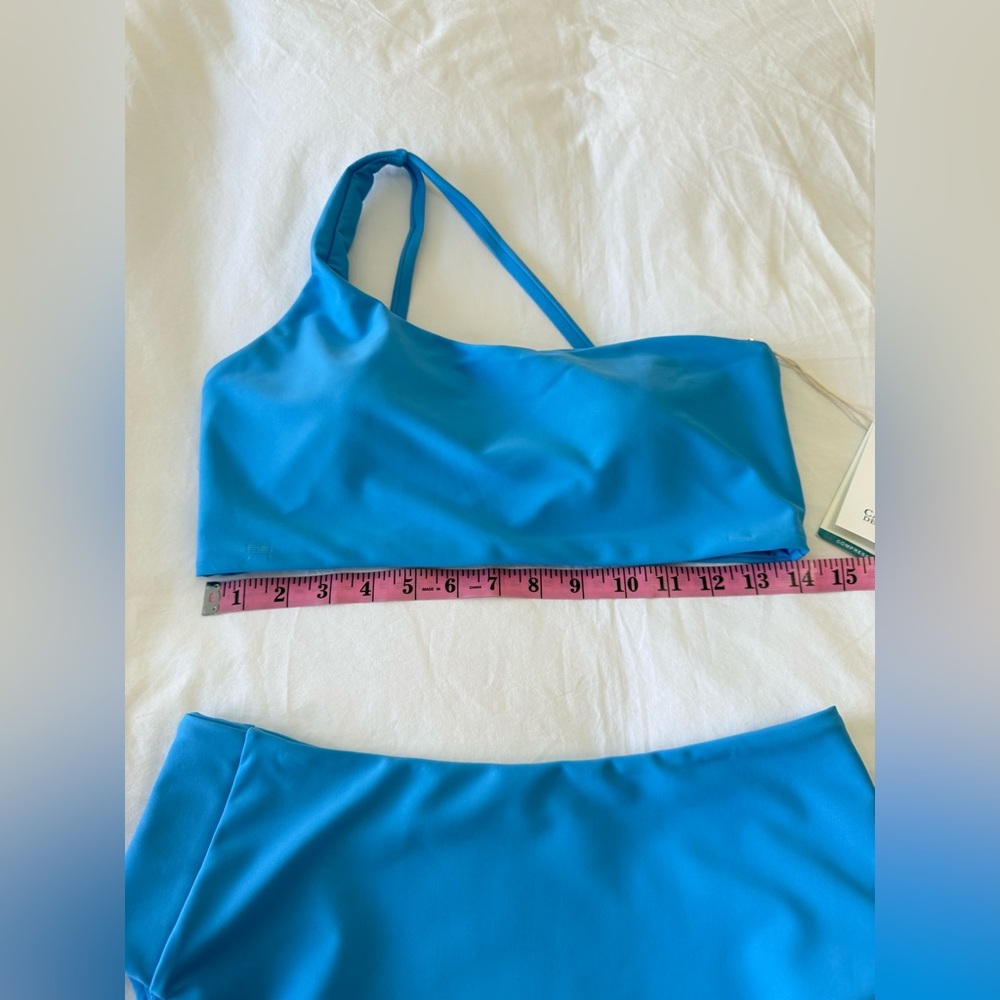 Carve Designs | SZ Large | Blue Lagoon Bondi Top & Lani Pocket Bottoms | Swim - Picture 4 of 11